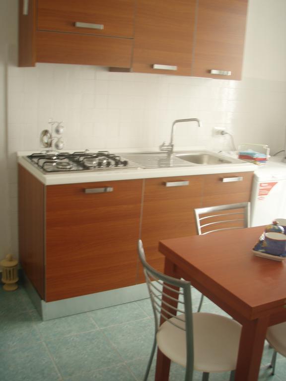 Bivani Sul Porto Vecchio Lampedusa Zimmer foto